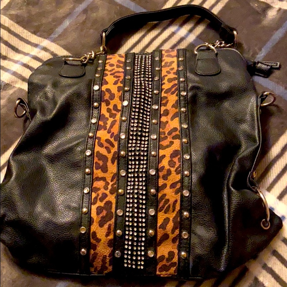 Maurices purse